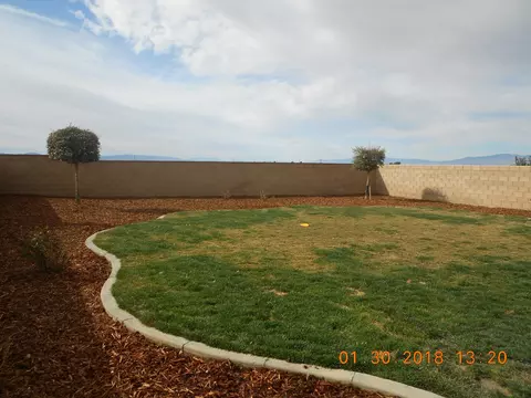 45715 Timothy Ct, Lancaster, CA 93535 photo 4