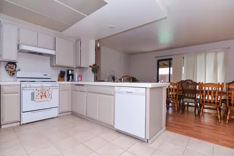38650 27th St E, Palmdale, CA 93550 photo 11