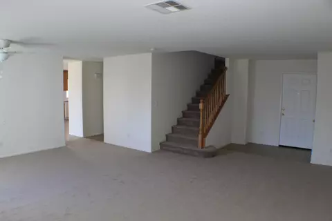 45552 36th St E, Lancaster, CA 93535 photo 3