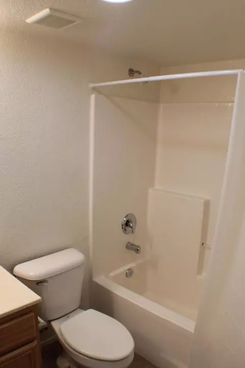 45552 36th St E, Lancaster, CA 93535 photo 11