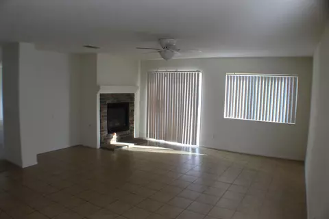 45552 36th St E, Lancaster, CA 93535 photo 6