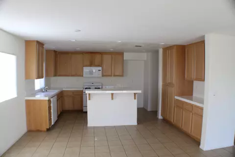 45552 36th St E, Lancaster, CA 93535 photo 8