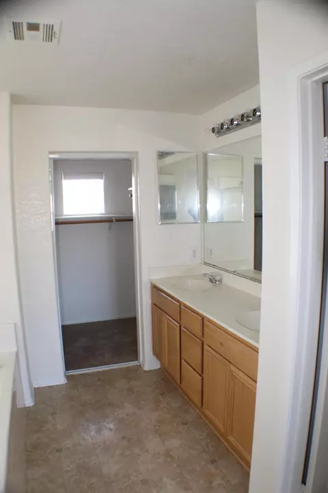 45552 36th St E, Lancaster, CA 93535 photo 20