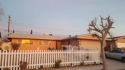45238 Lorimer Ave, Lancaster, CA 93534 photo 1