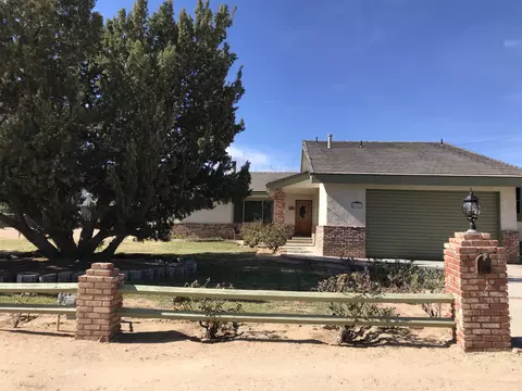 43027 W 41st St, Lancaster, CA 93536 photo 1