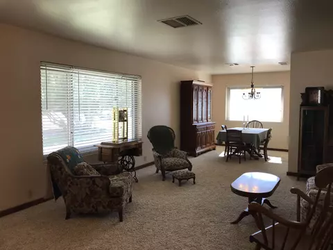43027 W 41st St, Lancaster, CA 93536 photo 8