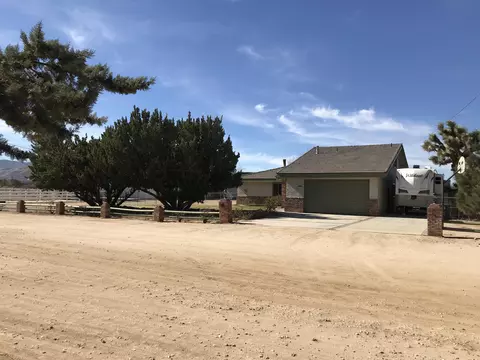 43027 W 41st St, Lancaster, CA 93536 photo 4