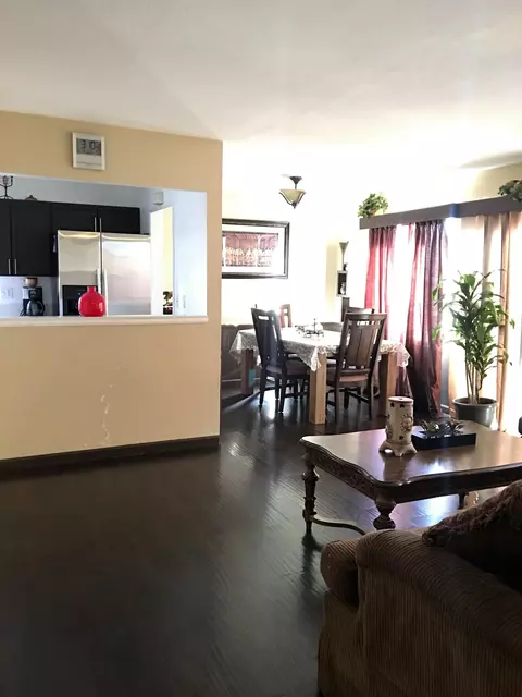 45422 Foxton Ave, Lancaster, CA 93535 photo 5