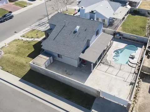 37319 37th St E, Palmdale, CA 93550 photo 16