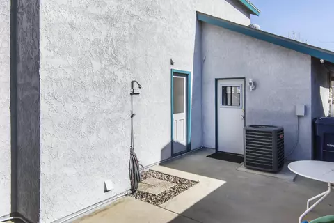 37319 37th St E, Palmdale, CA 93550 photo 28