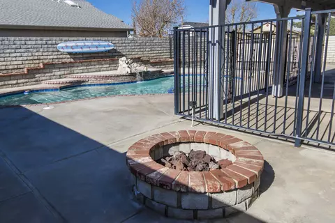 37319 37th St E, Palmdale, CA 93550 photo 25