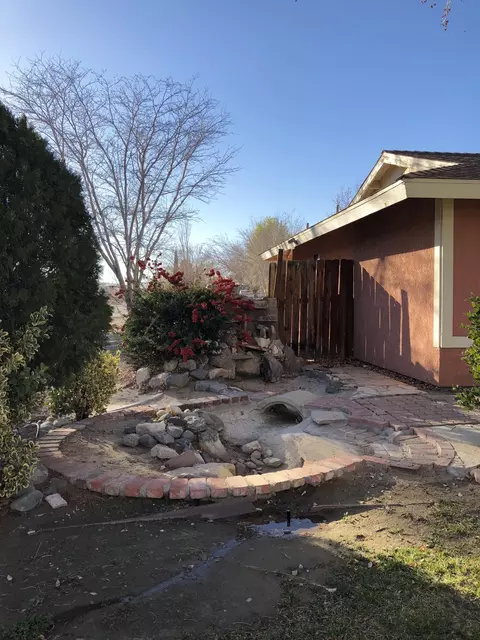 37103 E 95th St, Littlerock, CA 93543 photo 3