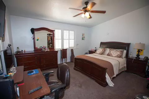44621 E 26th St, Lancaster, CA 93535 photo 10