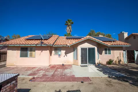 44621 E 26th St, Lancaster, CA 93535 photo 16