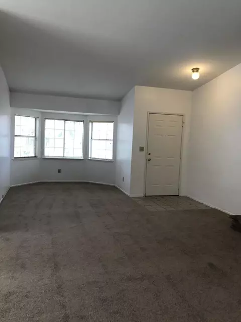 1839 Nessa Dr, Lancaster, CA 93535 photo 4