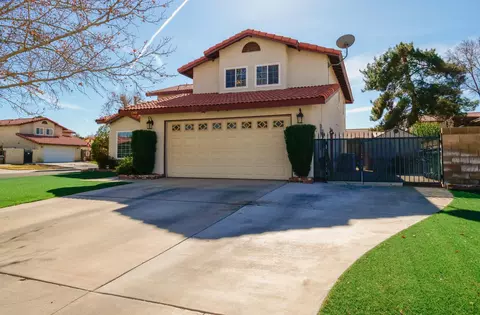 1348 Sun Ct, Lancaster, CA 93535 photo 3