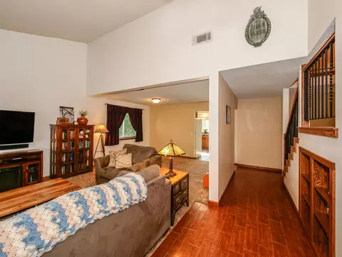1348 Sun Ct, Lancaster, CA 93535 photo 4