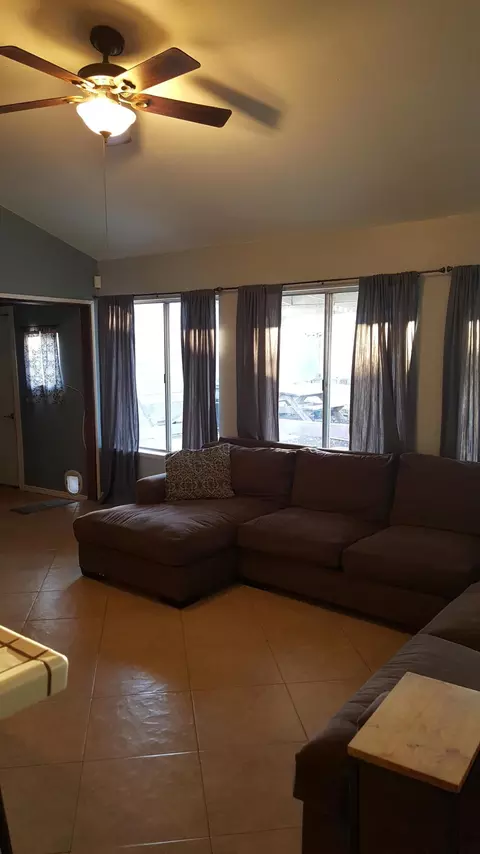 44137 7th St E, Lancaster, CA 93535 photo 16