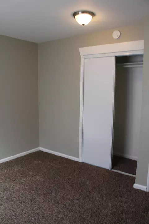 15973 Lawrence Dr, Mojave, CA 93501 photo 12