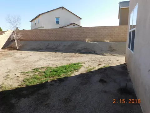 43144 Carpenter Dr, Lancaster, CA 93535 photo 11