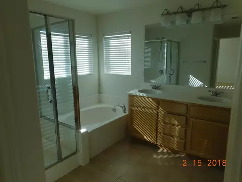 43144 Carpenter Dr, Lancaster, CA 93535 photo 16