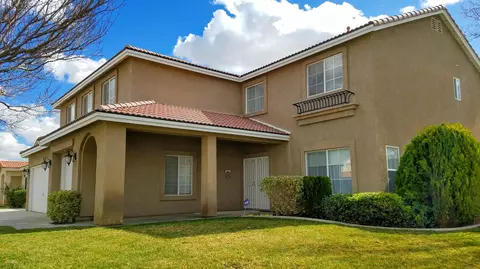 2772 Chaplin Dr, Lancaster, CA 93536 photo 6