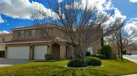 2772 Chaplin Dr, Lancaster, CA 93536 photo 7