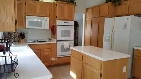 2772 Chaplin Dr, Lancaster, CA 93536 photo 36