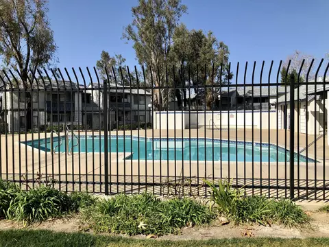 27616 Susan Beth Way UNIT E, Santa Clarita, CA 91350 photo 26