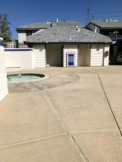 27616 Susan Beth Way UNIT E, Santa Clarita, CA 91350 photo 25