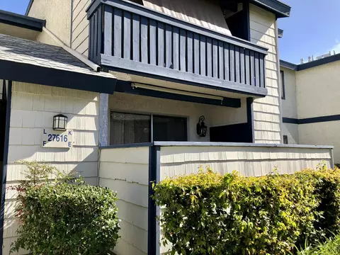 27616 Susan Beth Way UNIT E, Santa Clarita, CA 91350 photo 1
