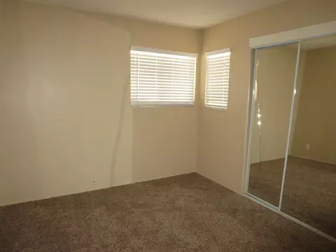 45526 Lorimer Ave, Lancaster, CA 93534 photo 16