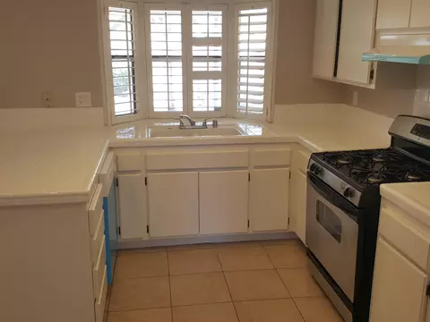37713 Maureen St, Palmdale, CA 93550 photo 12