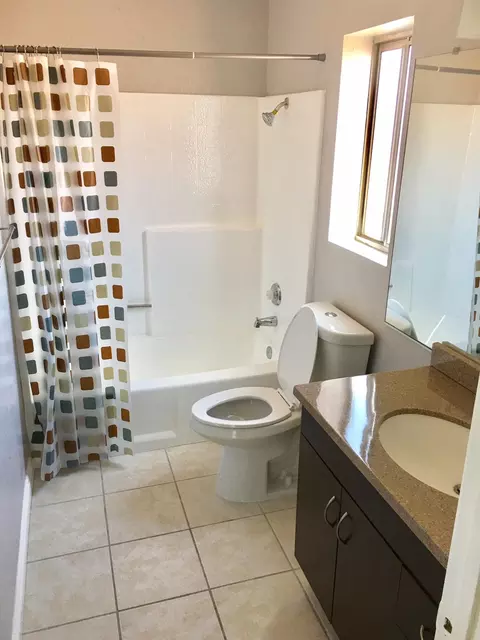 37535 Drexel St, Palmdale, CA 93550 photo 8