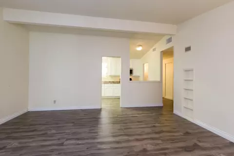443 E Nugent St, Lancaster, CA 93535 photo 6