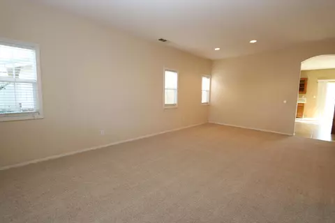 3118 E Avenue K2, Lancaster, CA 93535 photo 3
