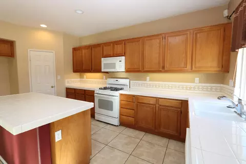 3118 E Avenue K2, Lancaster, CA 93535 photo 8