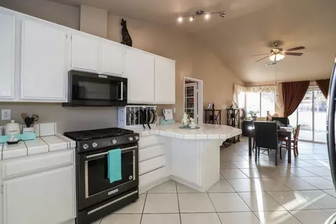 35867 E 53rd St, Palmdale, CA 93552 photo 7