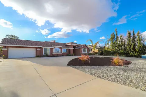 35867 E 53rd St, Palmdale, CA 93552 photo 2