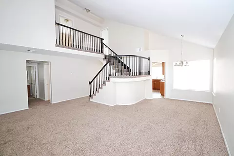 43547 11th St, Lancaster, CA 93535 photo 2