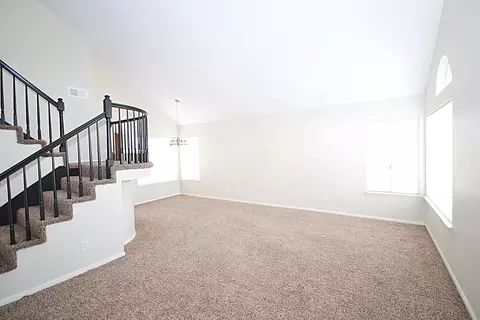 43547 11th St, Lancaster, CA 93535 photo 3