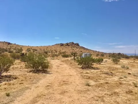 8730 Backus Rd, Mojave, CA 93501 photo 15