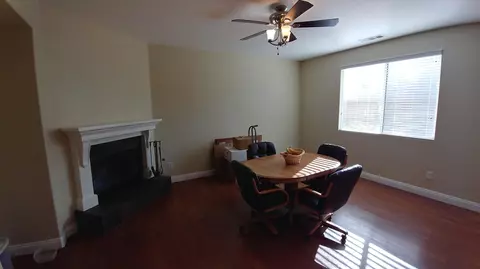 43321 Hampton St, Lancaster, CA 93536 photo 7
