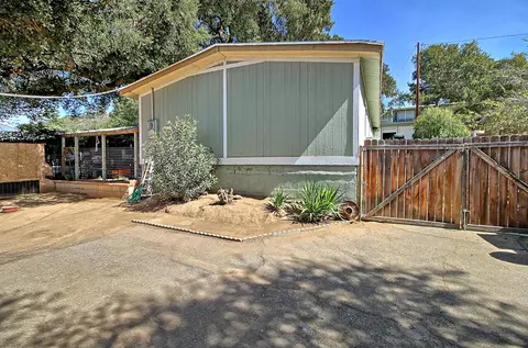 15 Apricot St, Ventura, CA 93001 photo 17