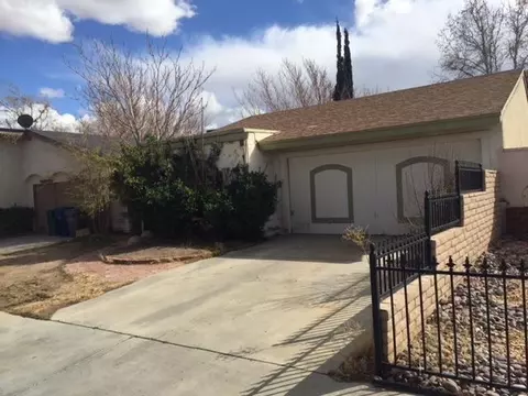 3136 Ave Q 15 E, Palmdale, CA 93550 photo 2