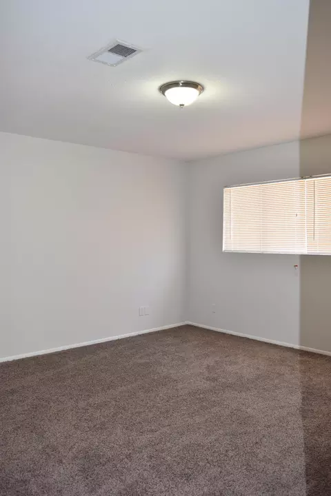 40184 E 177th St, Palmdale, CA 93591 photo 6