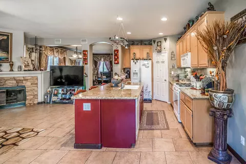 44226 Windrose Pl, Lancaster, CA 93536 photo 11