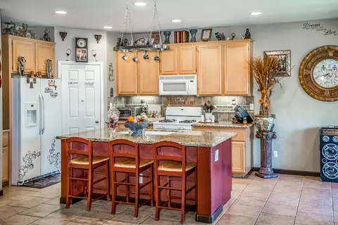 44226 Windrose Pl, Lancaster, CA 93536 photo 12
