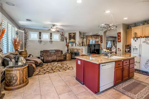 44226 Windrose Pl, Lancaster, CA 93536 photo 15