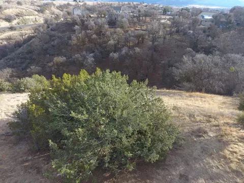19404 Lookout Pl, Tehachapi, CA 93561 photo 4